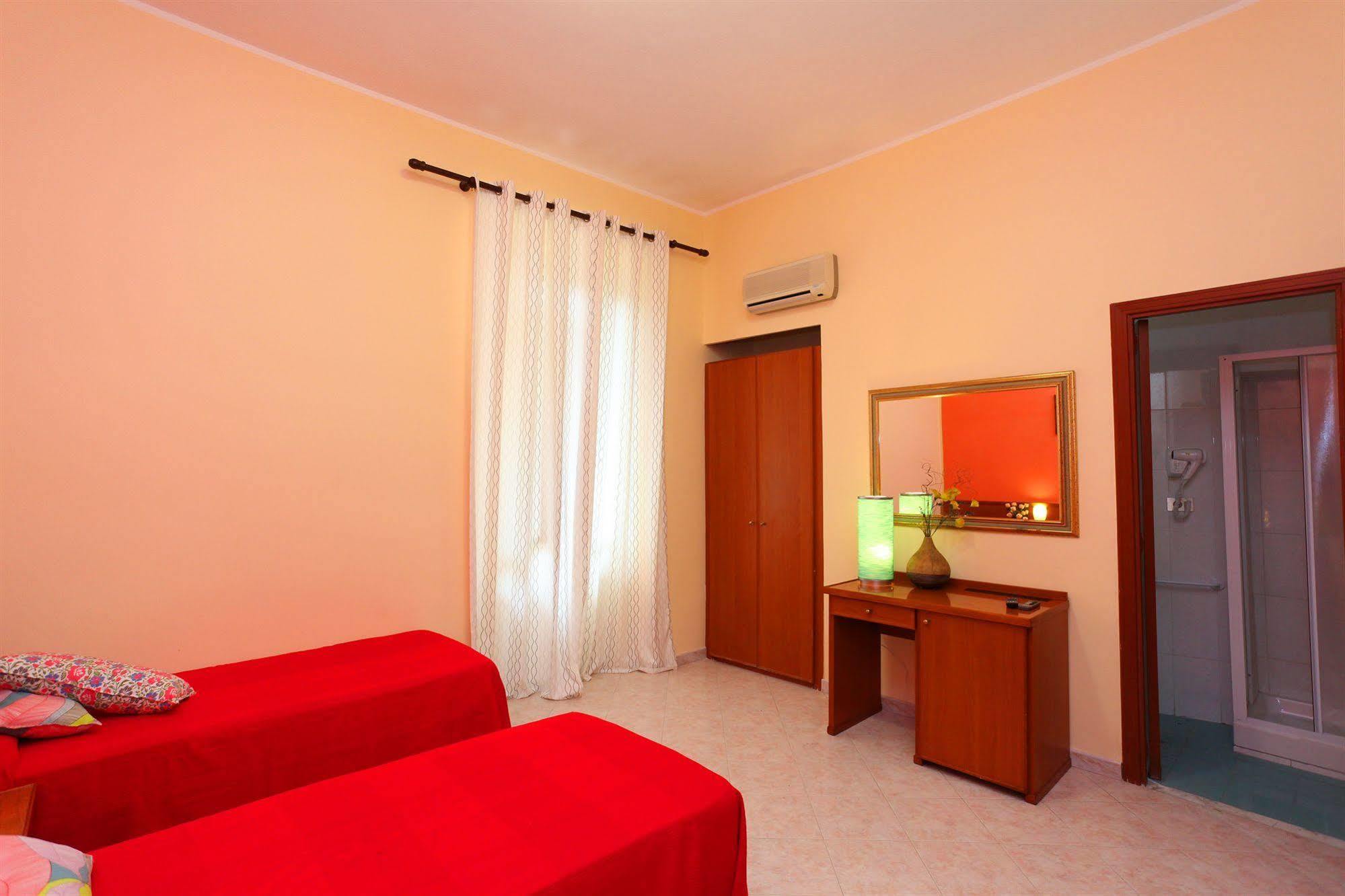 Hotel Pisa Rome Exterior photo