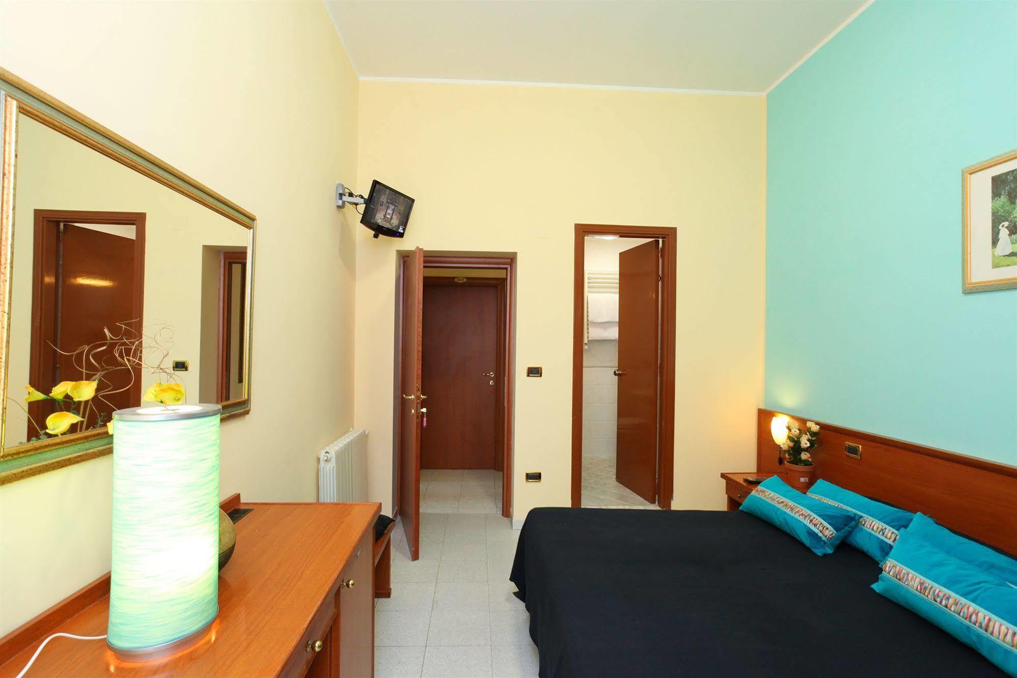 Hotel Pisa Rome Exterior photo