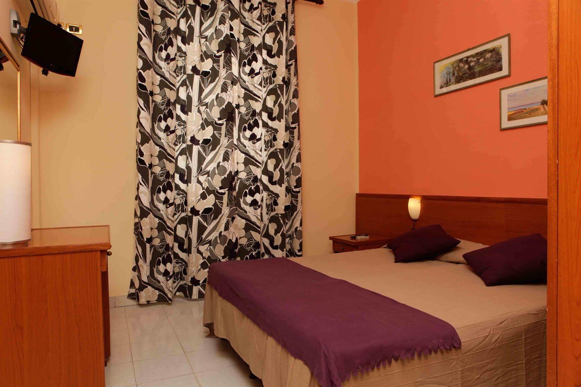 Hotel Pisa Rome Exterior photo